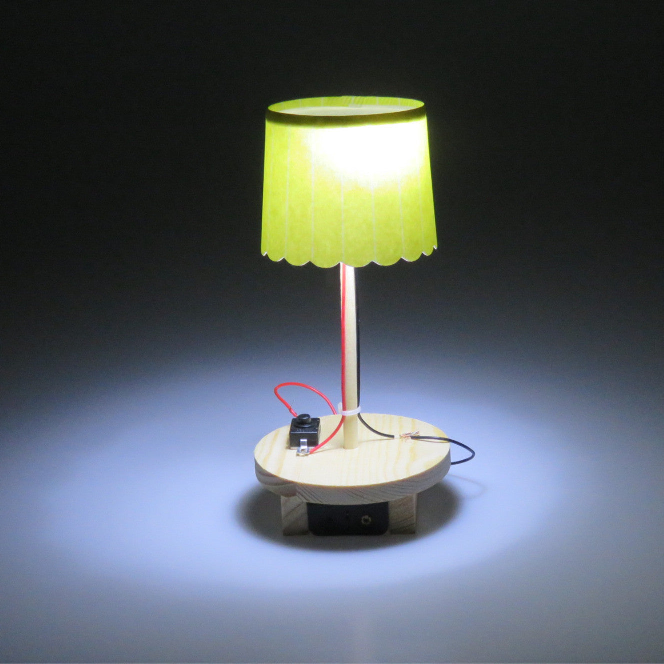 CUTTING-EDGE TECHNOLOGY DIY small creative table lamp invention