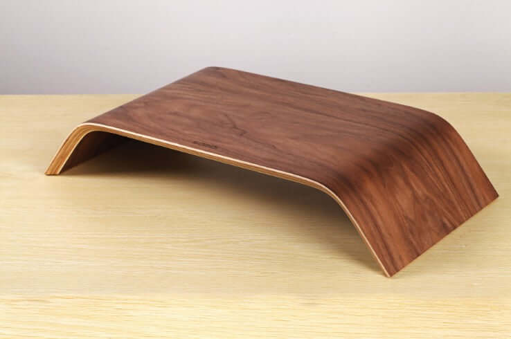 CUTTING-EDGE TECHNOLOGY Wooden iMac & Laptop Stand