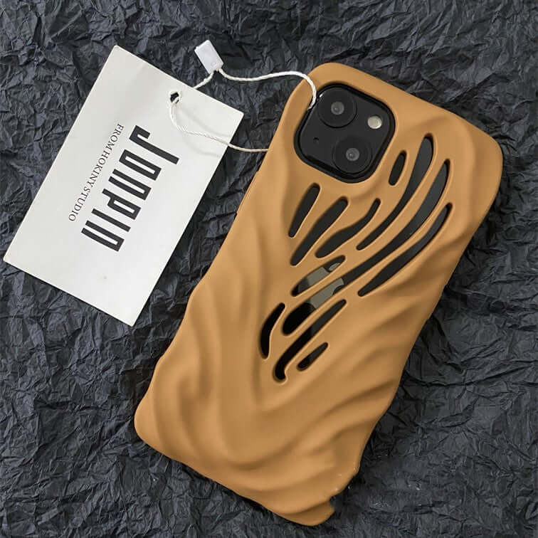 CUTTING-EDGE TECHNOLOGY titanium gray wind hollow phone case