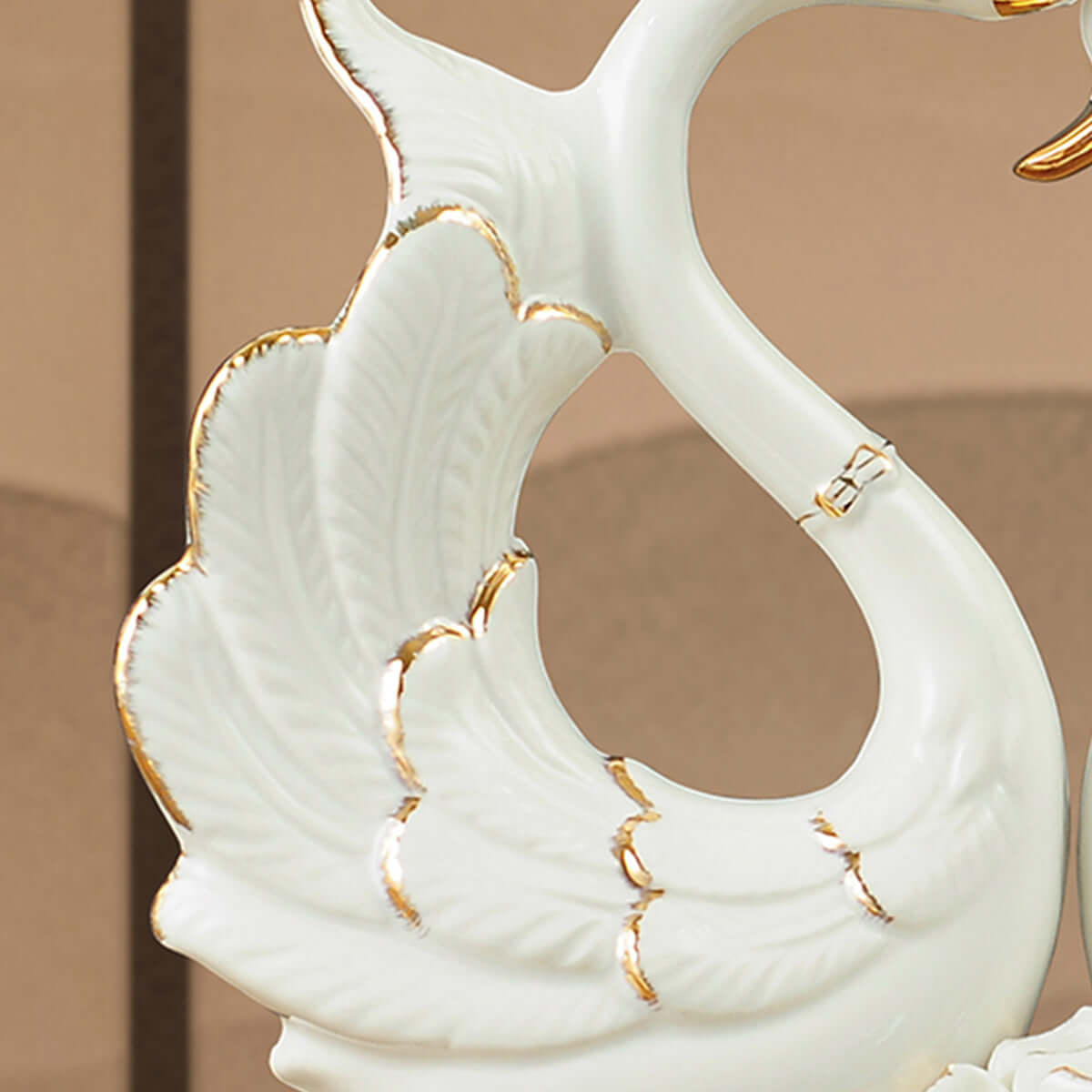CUTTING-EDGE TECHNOLOGY ceramic swan ornaments home decorative accessories